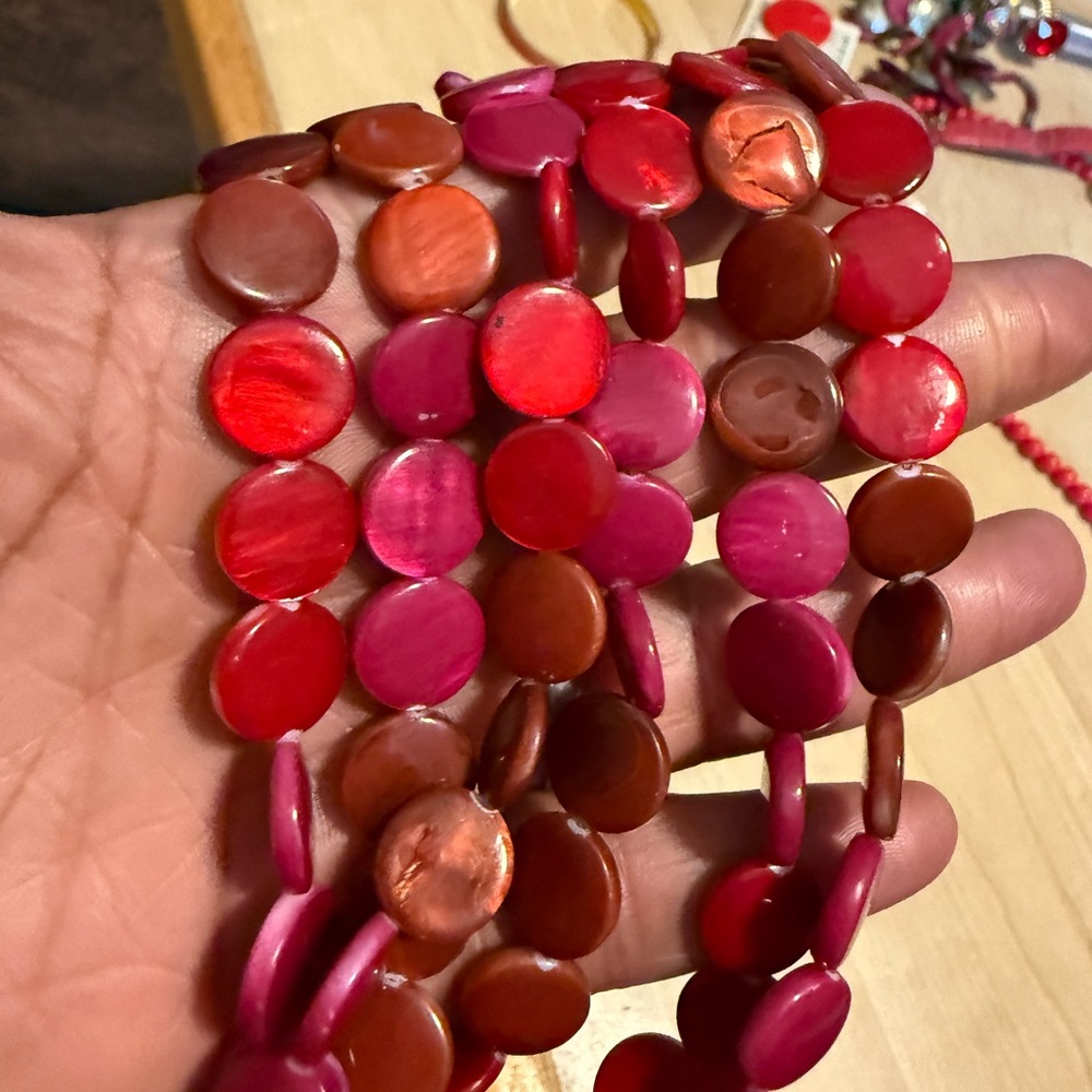 Mixed Vtg Jewelry lot of REDS - Picture 15 of 16